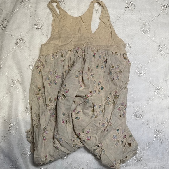 vintage cream embroidered babydoll tank – size small (best fit) - Picture 3 of 4